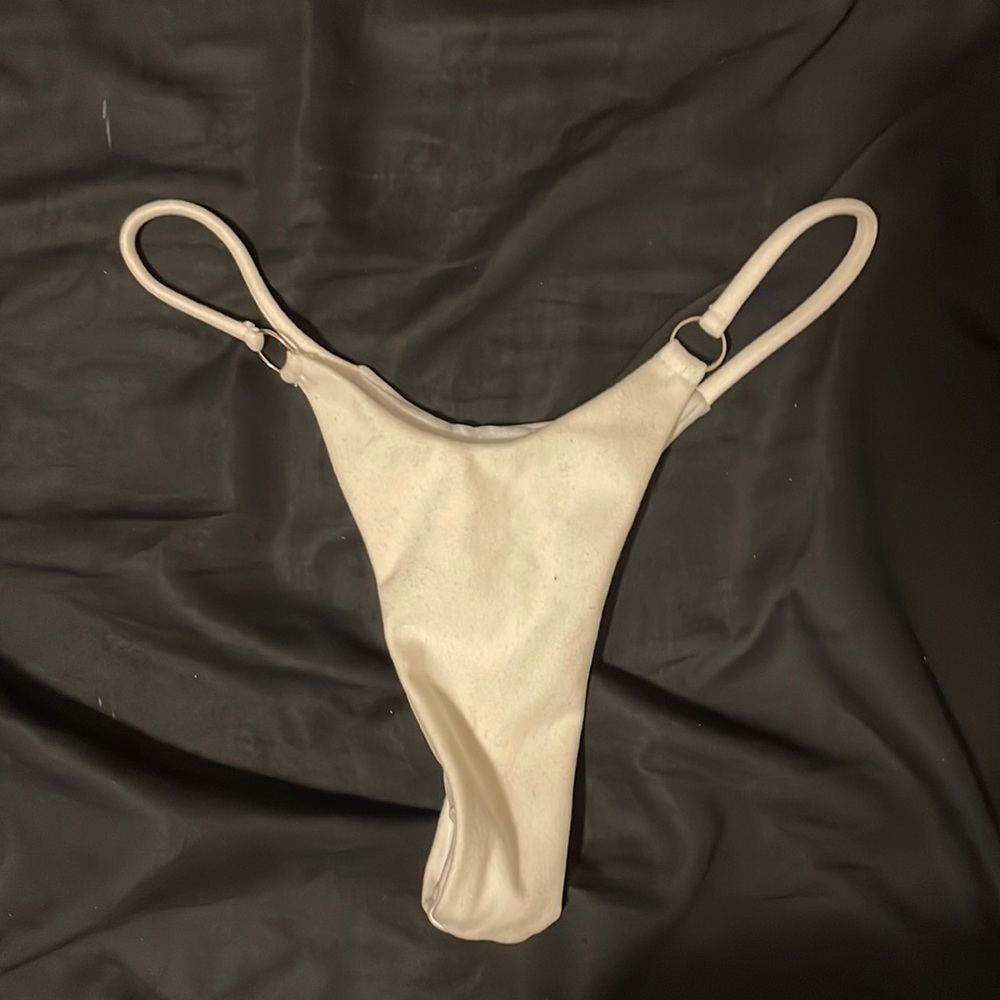 size s fits more medium